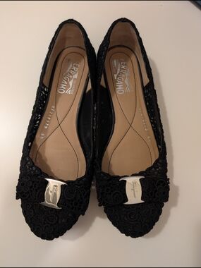 Salvatore Ferragamo Black Lace Vara Bow Ballet Flats